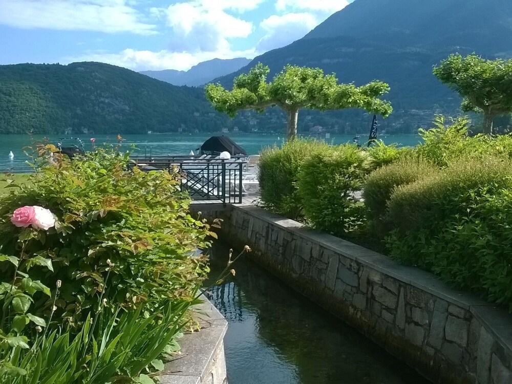 Les Pieds Dans L'eau Au Bord Du D'annecy Apartment Duingt
