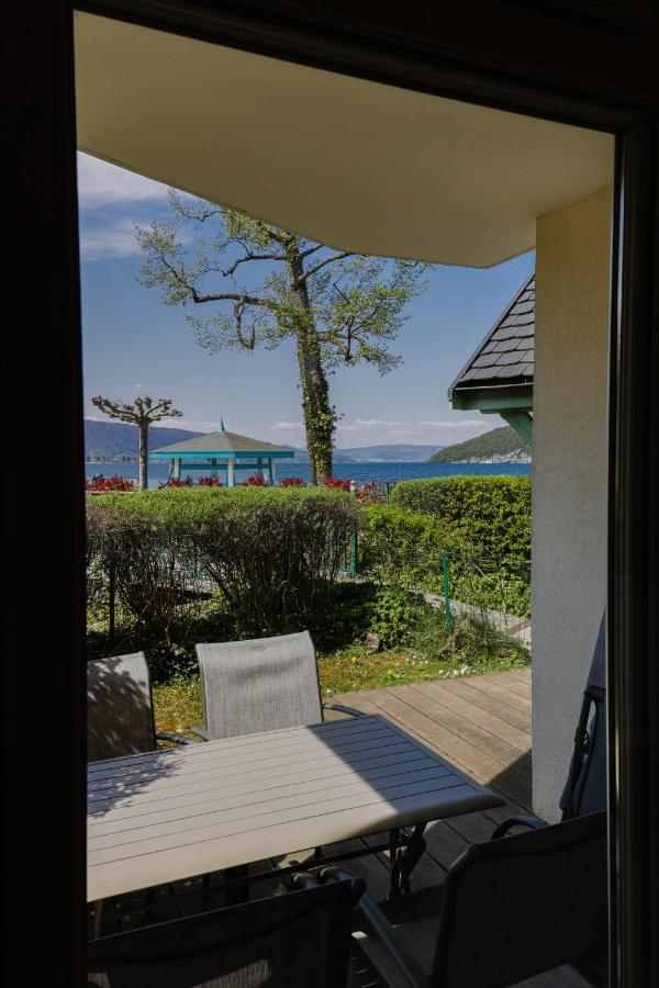 Les Pieds Dans L'eau Au Bord Du D'annecy Appartement
